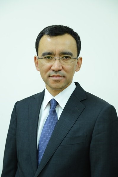 Maulen Ashimbayev.